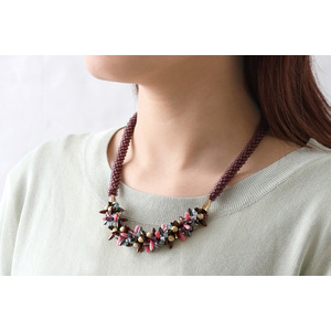 作品イメージ(留め具はマグネットタイプ)